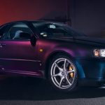 極罕見「午夜紫東瀛戰神」！來自1999年的 R34 Skyline GT-R 喊價突破600萬大關